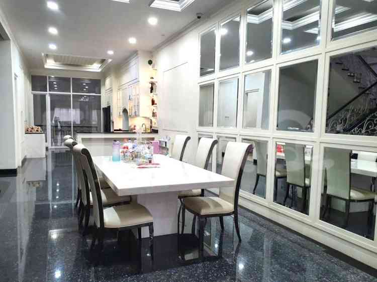 675 sqm, 4 BR house for sale in Kelapa Gading, Kelapa Gading 2