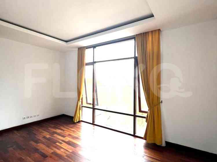 Disewakan Rumah 4 BR, Luas 350 m2 di Ampera, TB Simatupang 4