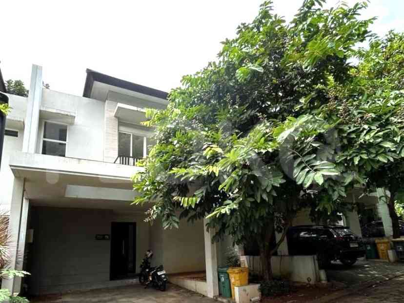 Dijual Rumah 3 BR, Luas 180 m2 di Lebak Bulus, Lebak Bulus 1