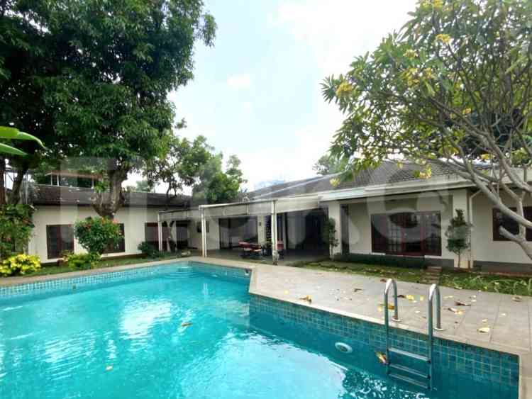 Disewakan Rumah 4 BR, Luas 500 m2 di Kuningan, Kuningan 7