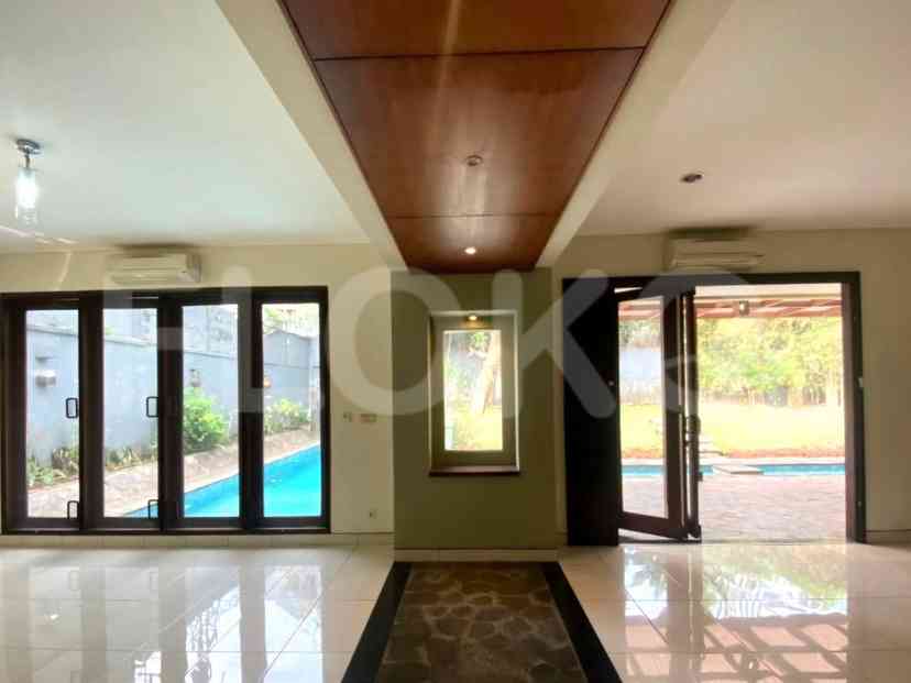 Disewakan Rumah 4 BR, Luas 400 m2 di Kuningan, Kuningan 3