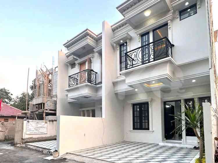 Dijual Rumah 3 BR, Luas 100 m2 di Jagakarsa, Ragunan 1