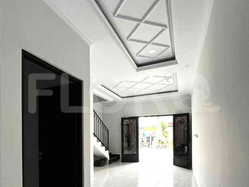 100 sqm, 3 BR house for sale in Depok, Depok 2