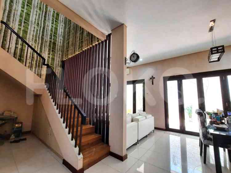 Dijual Rumah 3 BR, Luas 175 m2 di Harapan Indah, Bekasi 3