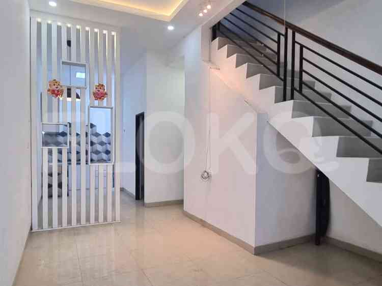 60 sqm, 3 BR house for sale in Kresek, Cengkareng 3