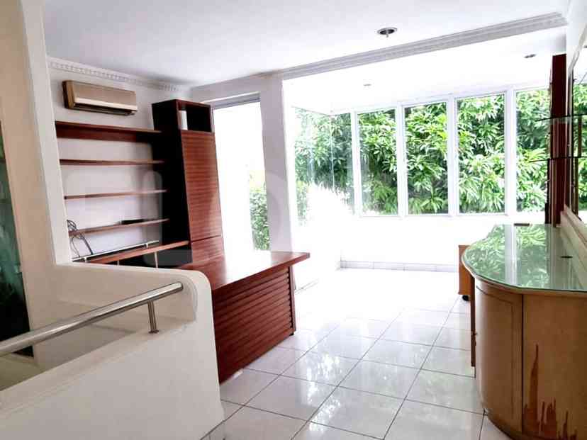 144 sqm, 2 BR house for rent in Permata Buana, Puri Indah 4