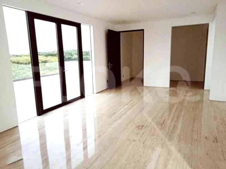 600 sqm, 5 BR house for sale in PIK, Kamal Muara 3