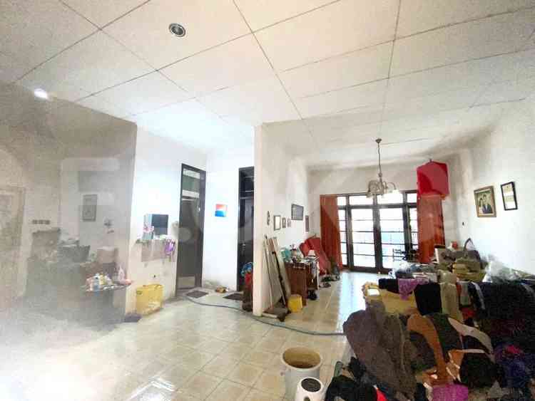 Dijual Rumah 4 BR, Luas 320 m2 di Kelapa Gading, Kelapa Gading 2