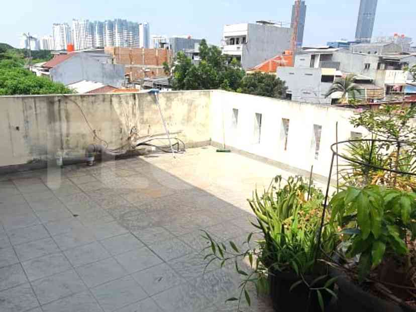 Dijual Rumah 5 BR, Luas 209 m2 di Pademangan, Pademangan 5