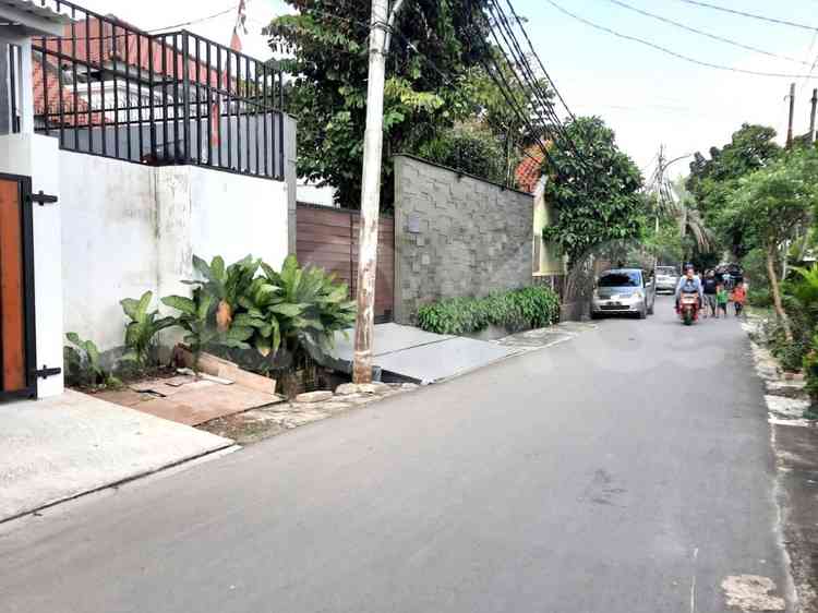 Dijual Rumah 3 BR, Luas 42 m2 di Kayu putih, Cempaka Putih 3