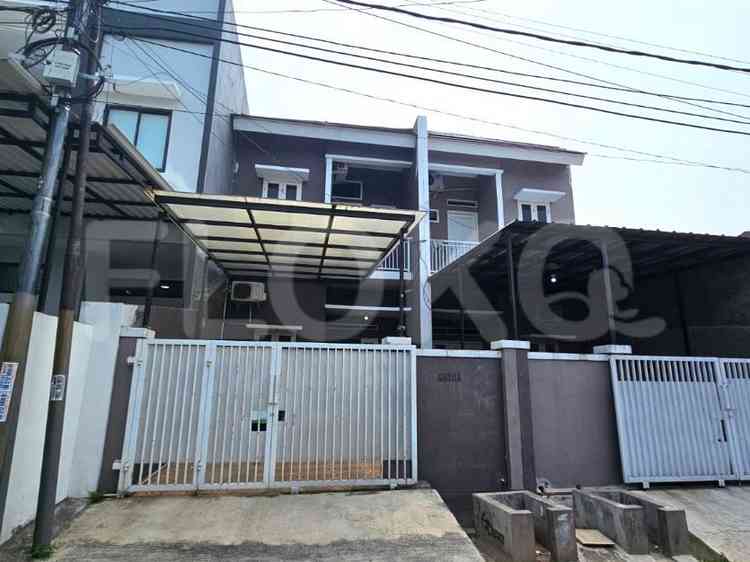 Dijual Rumah 3 BR, Luas 100 m2 di Harapan Indah, Bekasi 1