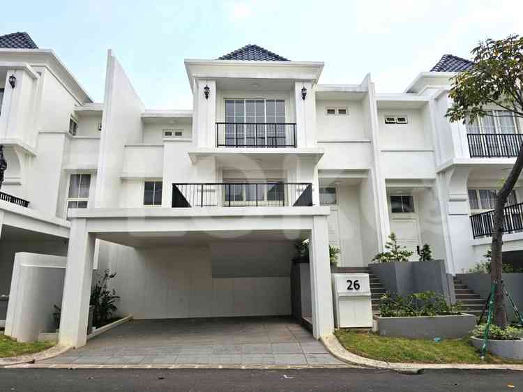 212 sqm, 4 BR house for sale in Summarecon, Bogor 1