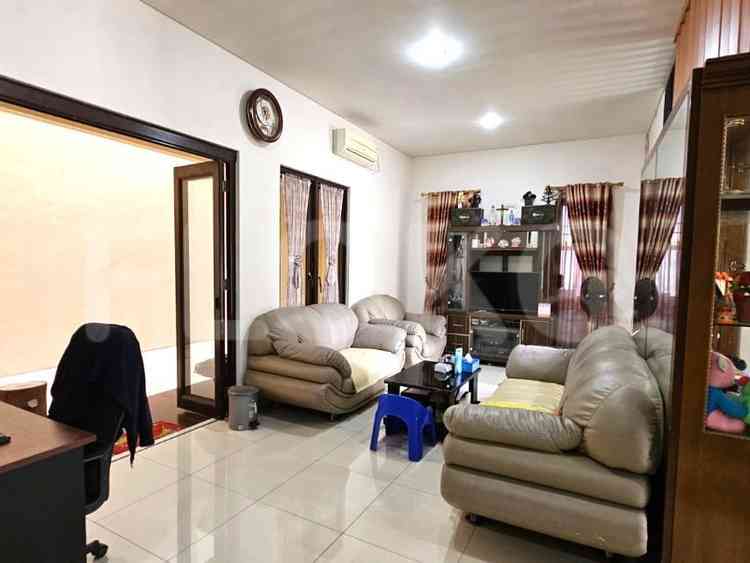 216 sqm, 3 BR house for sale in Harapan Indah, Bekasi 2