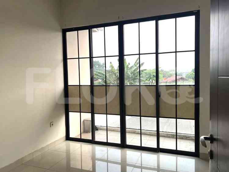 Disewakan Rumah 2 BR, Luas 76 m2 di Greenlake City, Puri Indah 3