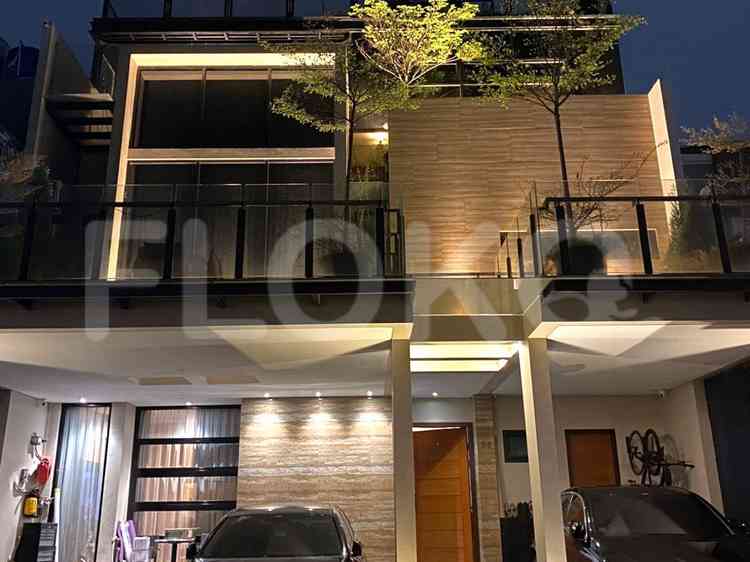 Dijual Rumah 5 BR, Luas 500 m2 di Puri Mansion, Puri Indah 1