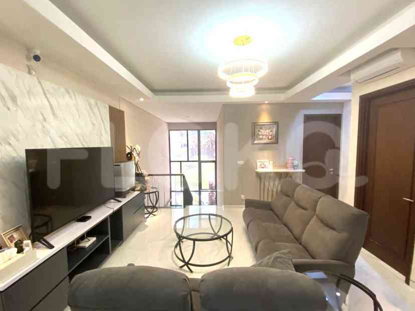 Dijual Rumah 6 BR, Luas 400 m2 di Alam Sutera, Alam Sutera 1