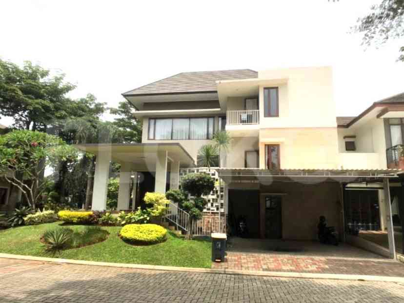 Dijual Rumah 4 BR, Luas 300 m2 di Greencove, BSD 1