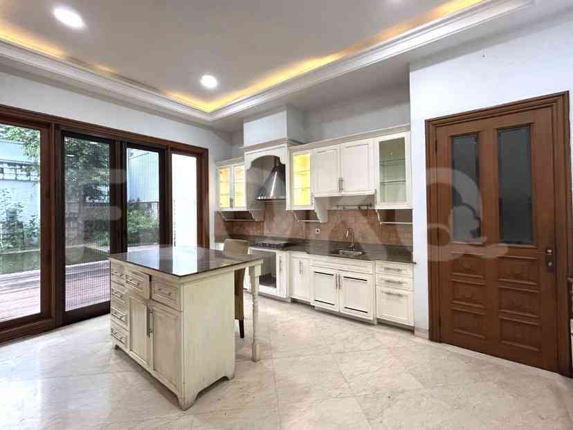 800 sqm, 6 BR house for sale in Intercon, Kebon Jeruk 5