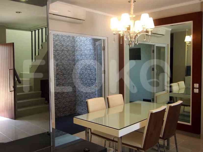 Dijual Rumah 3 BR, Luas 140 m2 di Modernland, Tangerang 2