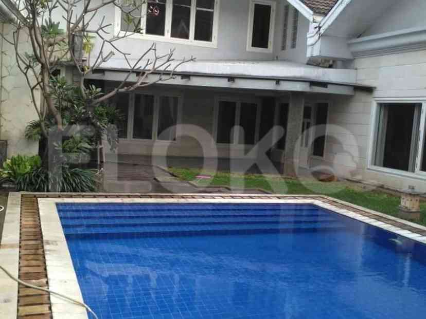 Disewakan Rumah 5 BR, Luas 700 m2 di Pejaten barat, Pejaten 5