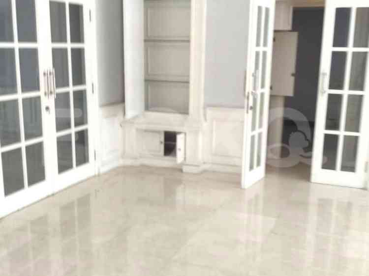 700 sqm, 5 BR house for rent in Pejaten barat, Pejaten 2