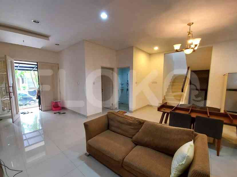 250 sqm, 4 BR house for sale in Grand galaxy, Bekasi 1