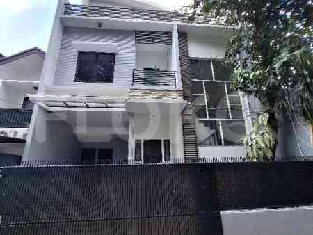 350 sqm, 6 BR house for rent in Jl. Tebet Barat Dalam, Tebet 1