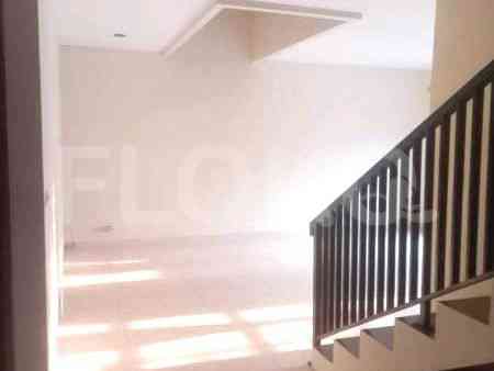 Disewakan Rumah 4 BR, Luas 275 m2 di Jl. Tebet Dalam I, Tebet 3