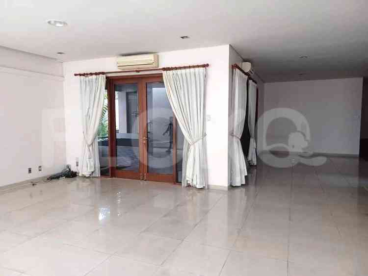 Disewakan Rumah 5 BR, Luas 640 m2 di Jl. Garut, Menteng 6