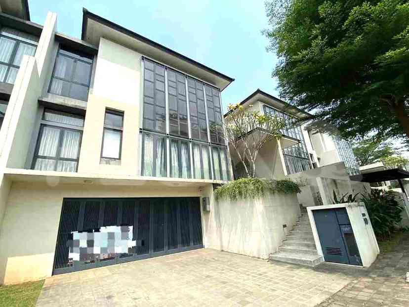 349 sqm, 5 BR house for sale in Nava park, BSD 1