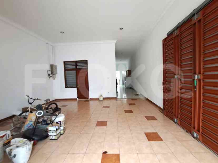 Disewakan Rumah 4 BR, Luas 400 m2 di Kemang dalam, Kemang 2