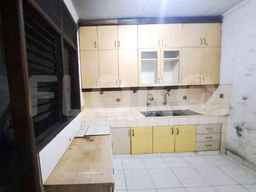 257 sqm, 4 BR house for rent in Camar permai, Kamal Muara 4