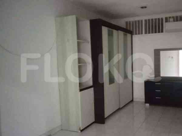 250 sqm, 5 BR house for rent in Jl. Kediri, Menteng 2