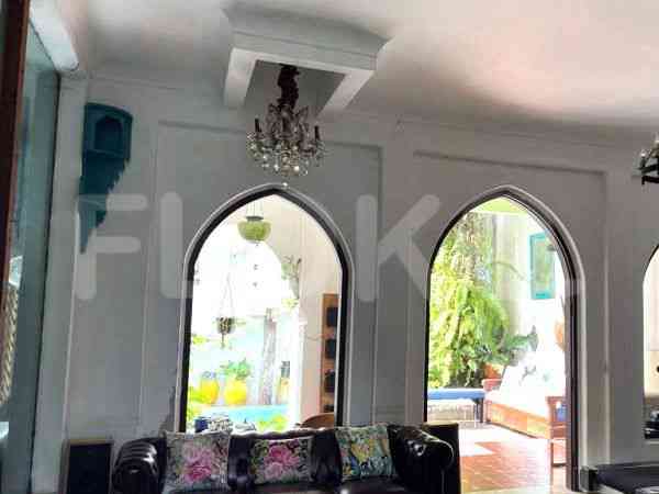 400 sqm, 4 BR house for rent in Jl. Ki Mangunkarsoro, Menteng 8