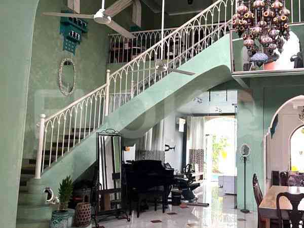 400 sqm, 4 BR house for rent in Jl. Ki Mangunkarsoro, Menteng 2