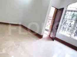 1600 sqm, 10 BR house for sale in Jl. Prof. Moh. Yamin, Menteng 2