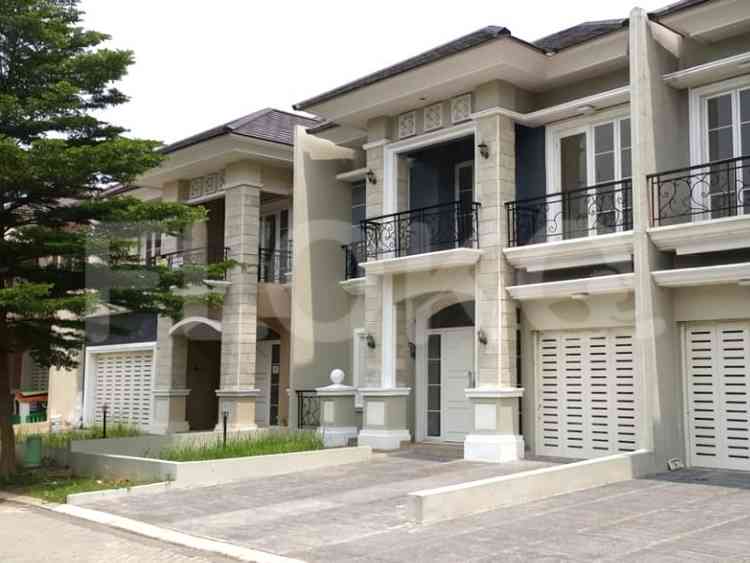 Dijual Rumah 4 BR, Luas 177 m2 di Modernland, Cikokol 1