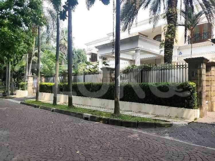 950 sqm, 5 BR house for sale in Jl. Kertosono, Menteng 9