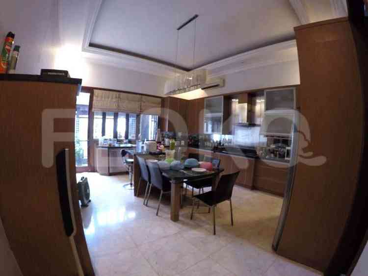 1200 sqm, 8 BR house for sale in Jl. Ki Mangunsarkoro, Menteng 10