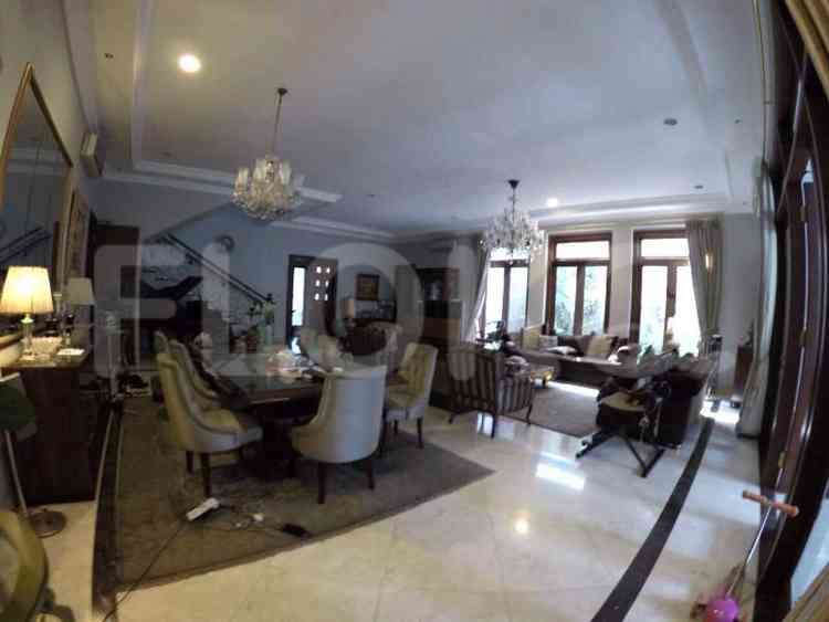 1200 sqm, 8 BR house for sale in Jl. Ki Mangunsarkoro, Menteng 9