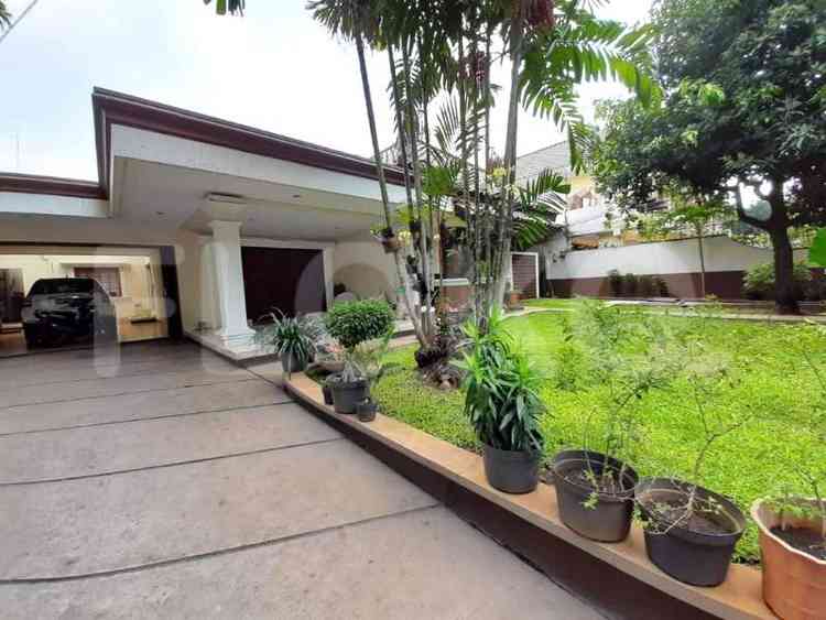 400 sqm, 5 BR house for sale in Jl. Sukabumi, Menteng 11