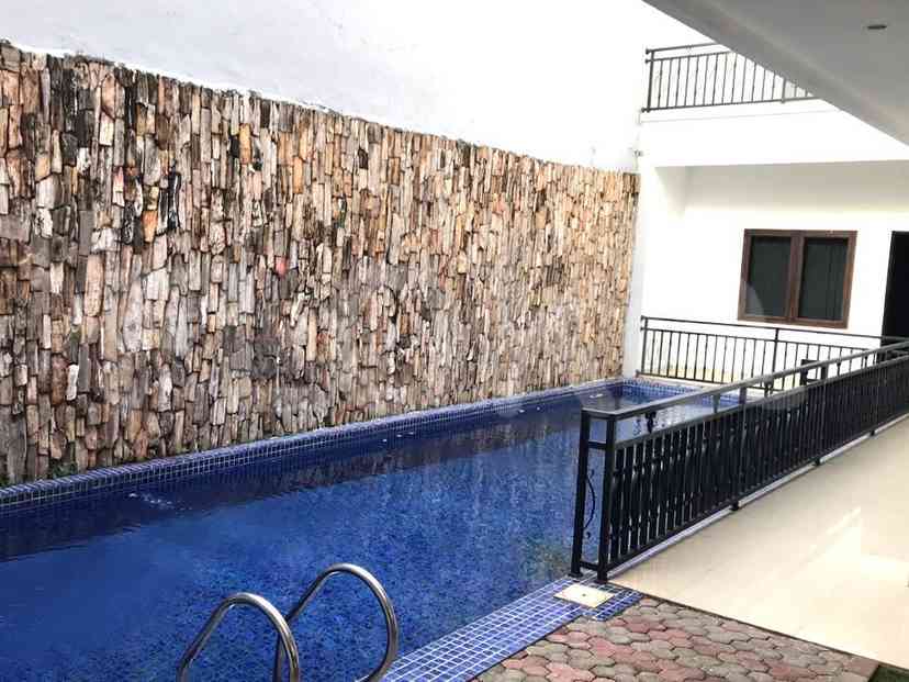 1000 sqm, 12 BR house for sale in Menteng, Menteng 5