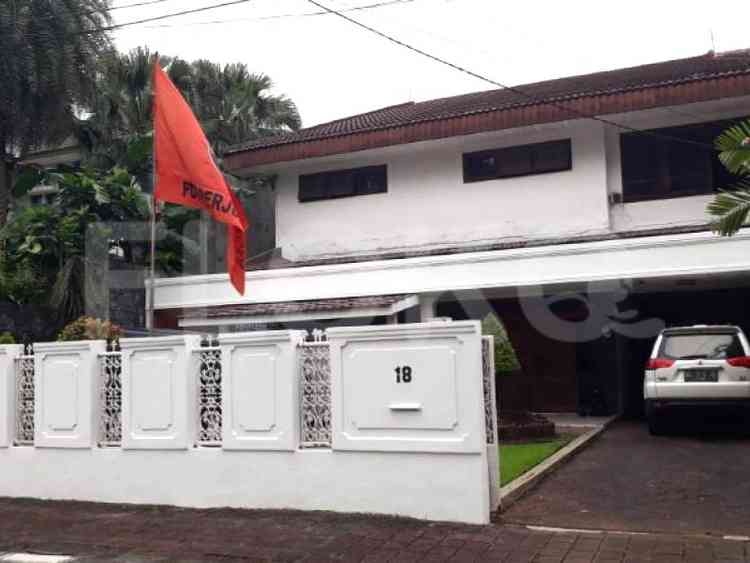 500 sqm, 5 BR house for sale in Jl. Lombok, Menteng 1