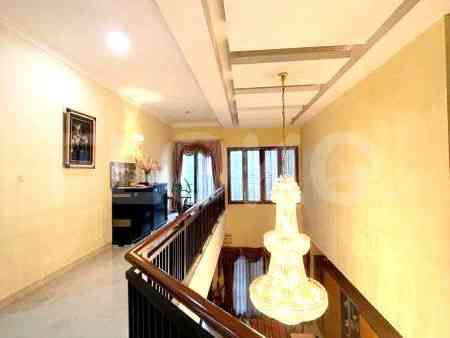 548 sqm, 10 BR house for sale in Jl. Mendut, Menteng 7