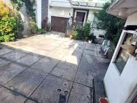 400 sqm, 5 BR house for sale in Jl HOS Cokroaminoto, Menteng 6