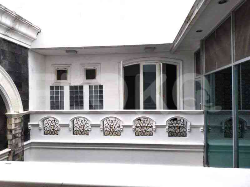 Dijual Rumah 8 BR, Luas 640 m2 di Jl. Menteng Raya, Menteng 9