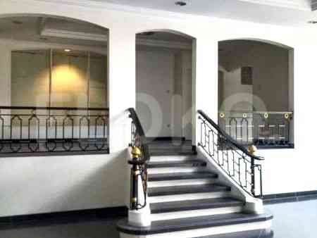 640 sqm, 8 BR house for sale in Jl. Menteng Raya, Menteng 2