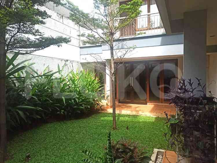 600 sqm, 4 BR house for rent in Hang Lekir, Senayan 5