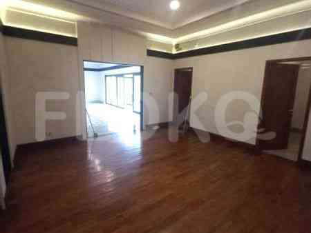 Dijual Rumah 4 BR, Luas 600 m2 di Jl. H. Agus Salim, Menteng 7