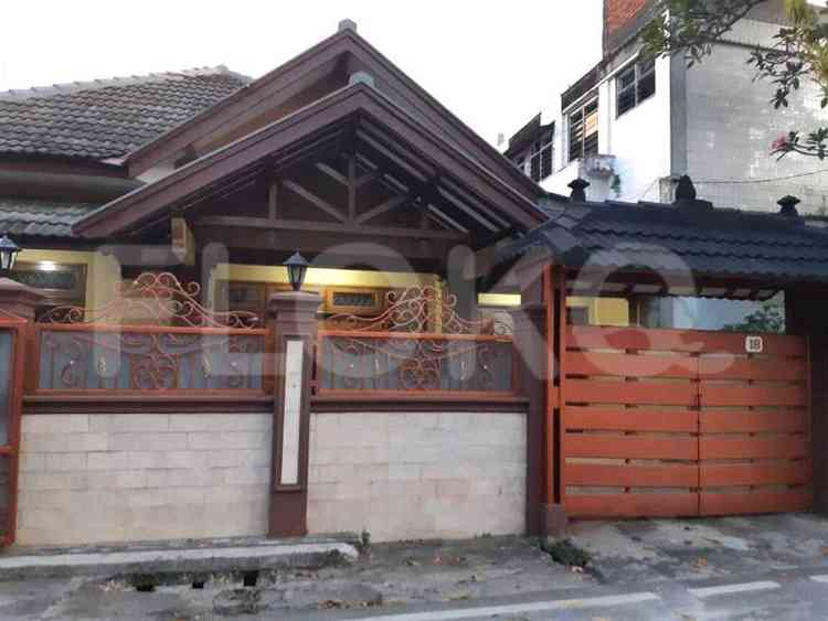 37 sqm, 6 BR house for sale in Jl. Talang, Menteng 5